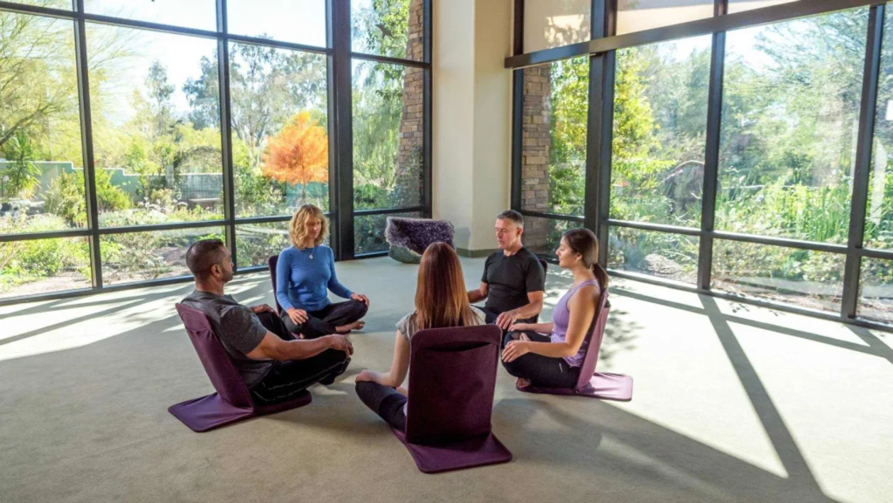 Canyon Ranch Tucson group meditation on retreat for mental health
